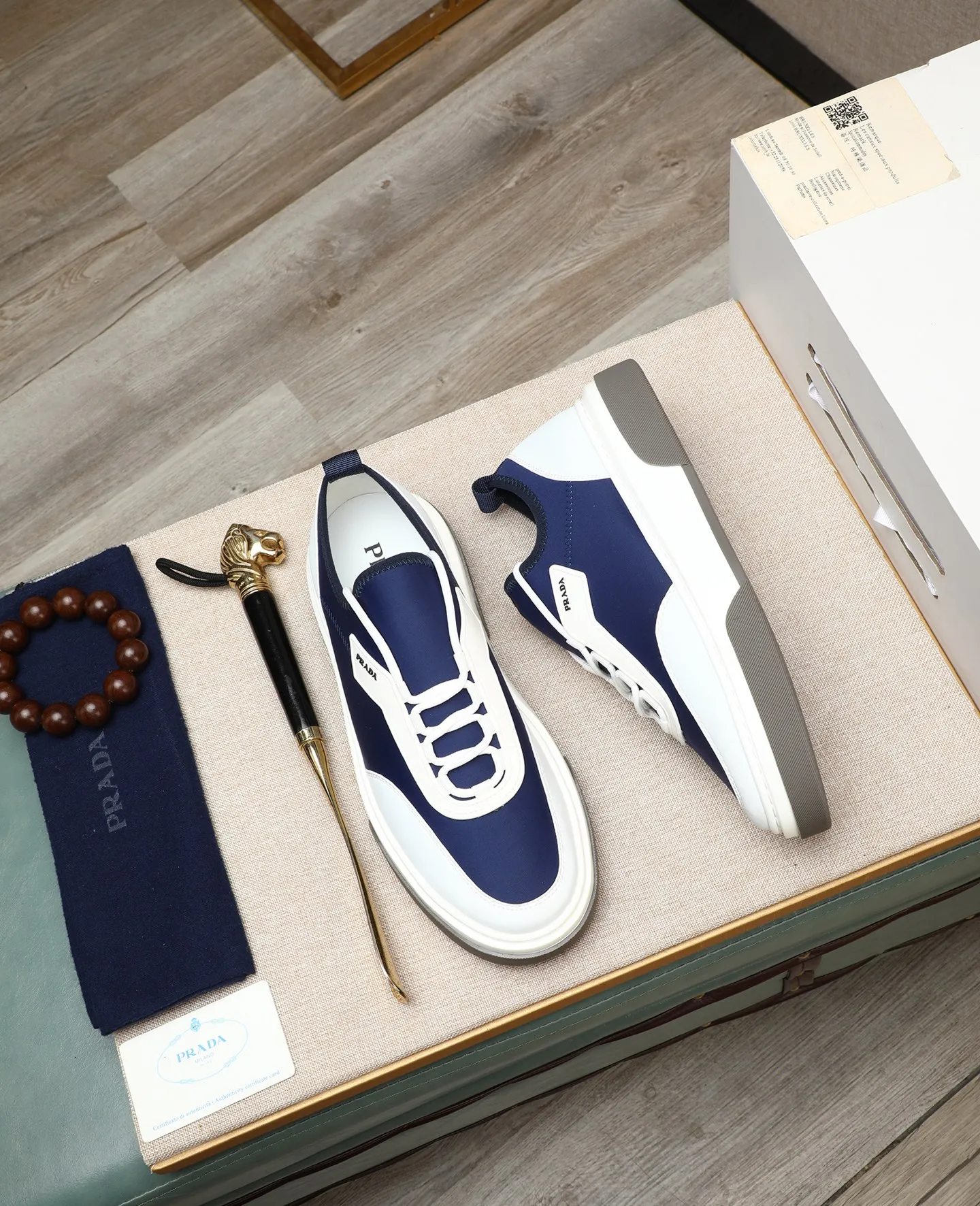 Men's shoes 💰580 [PRADA] Prada - High-end quality original order - Upper: 🔝 silk calfskin, brand canvas cloth, brand metal fasteners - Lining: mesh, foot pads; top-grade cowhide - Outsole: ultra-light TPU foam; molded outsole - Ultra-high quality control·Fine workmanship: highlighted (high-end·luxury·grade) -Size: 38-44 (45 can be customized) Wang